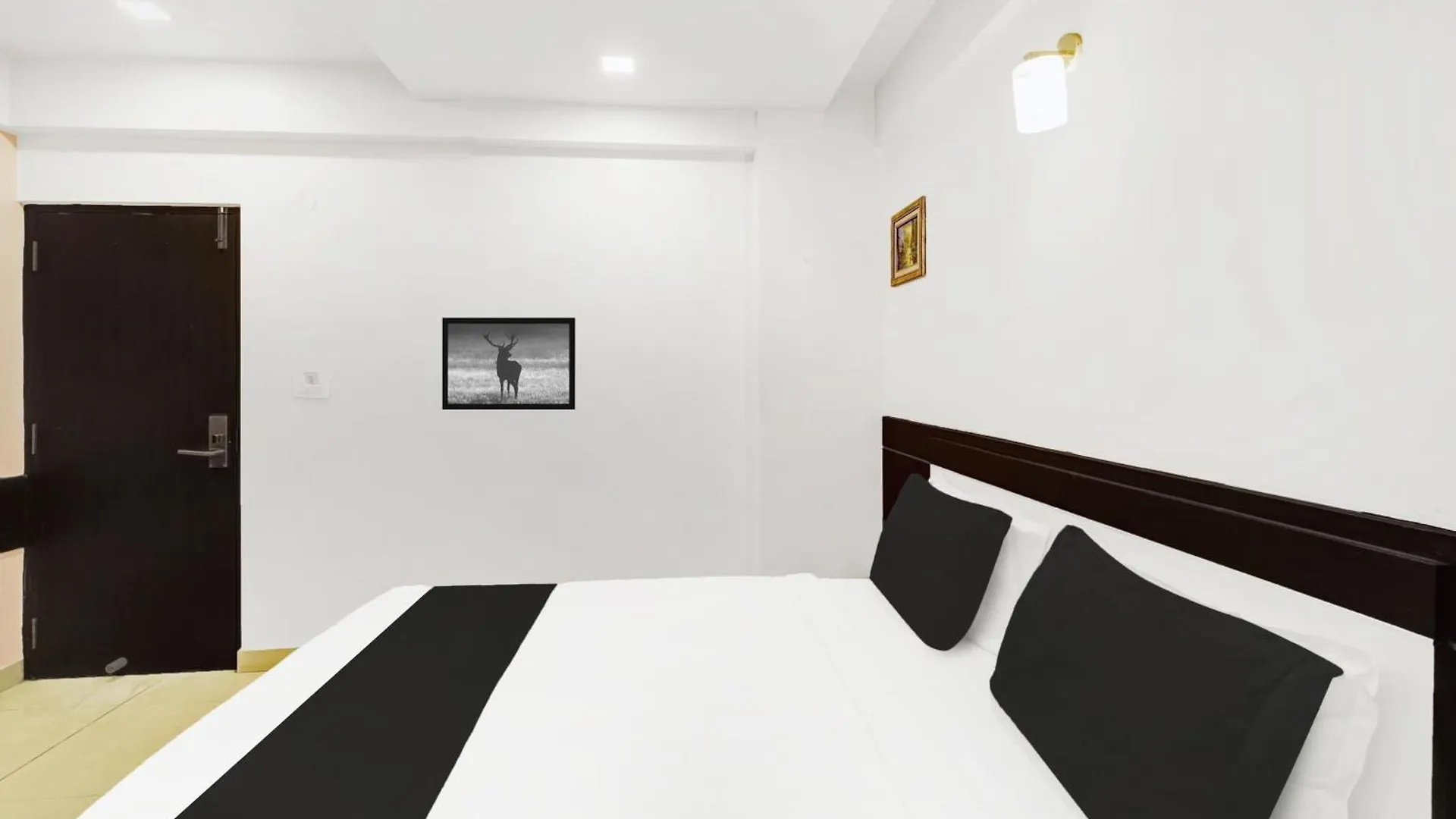 Townhouse City Center Near Mysore Palace Formerly Aavass Inn 0*,  India