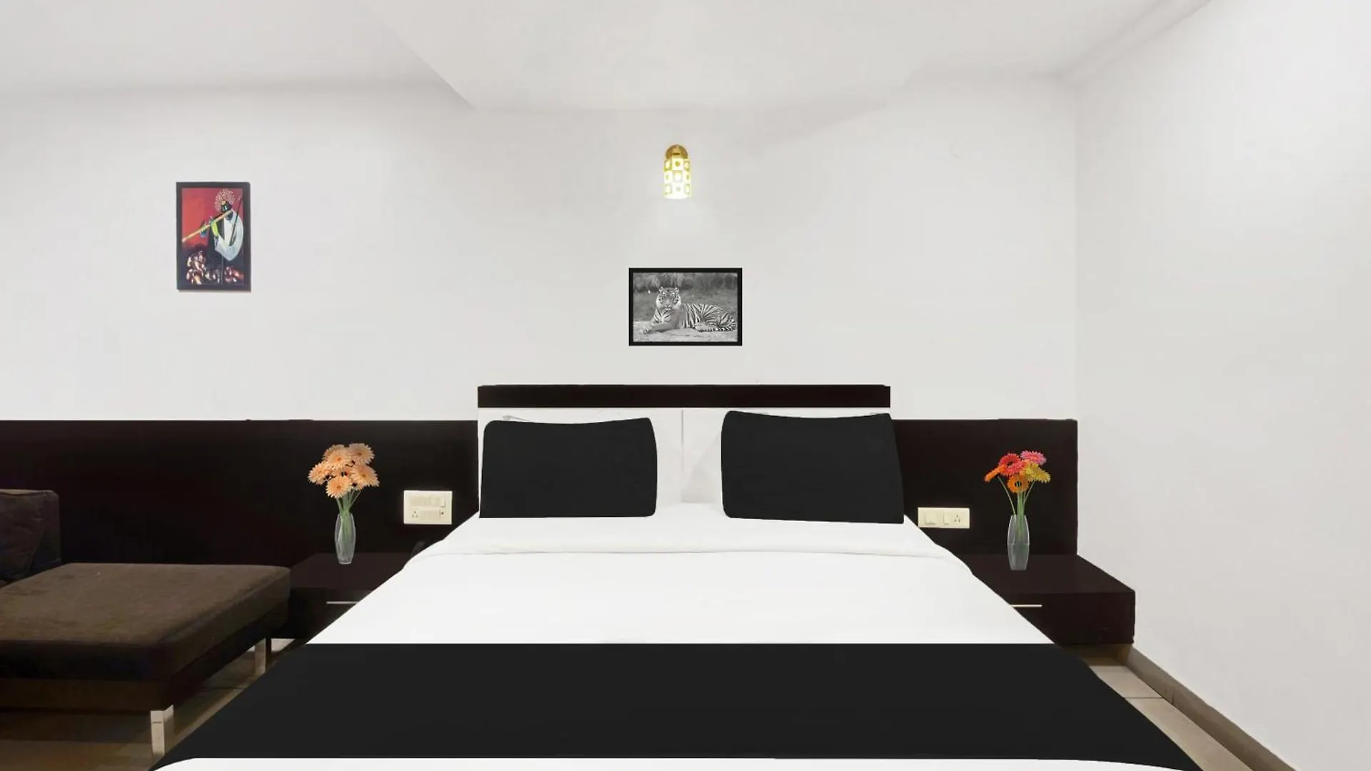 Townhouse City Center Near Mysore Palace Formerly Aavass Inn India